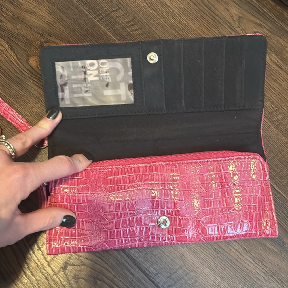 Pink clutch - Picture 2 of 5